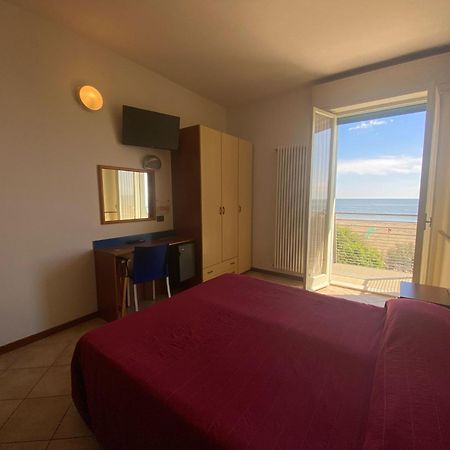 Hotel Brasilia Lido di Classe Esterno foto