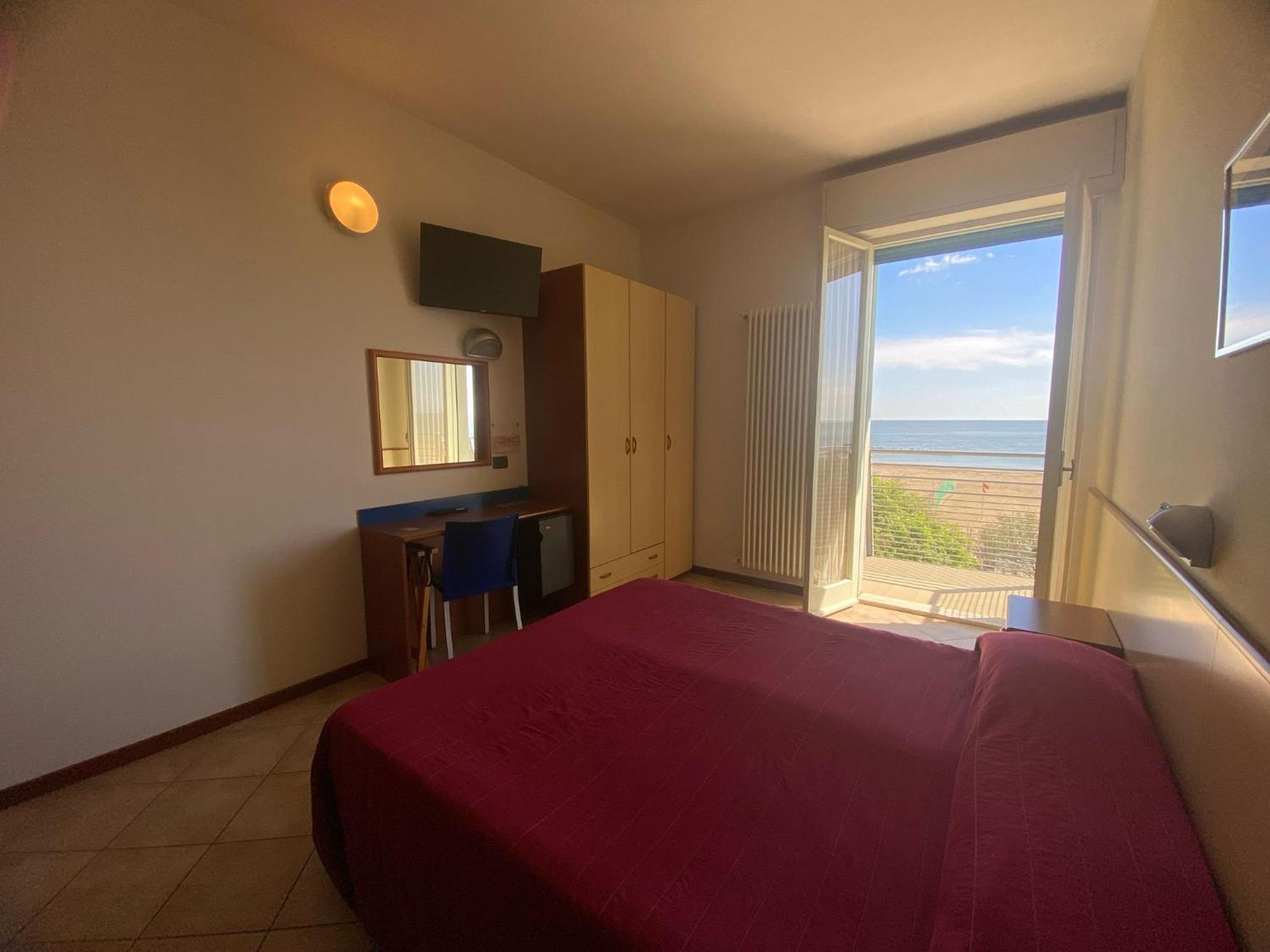 Hotel Brasilia Lido di Classe Esterno foto