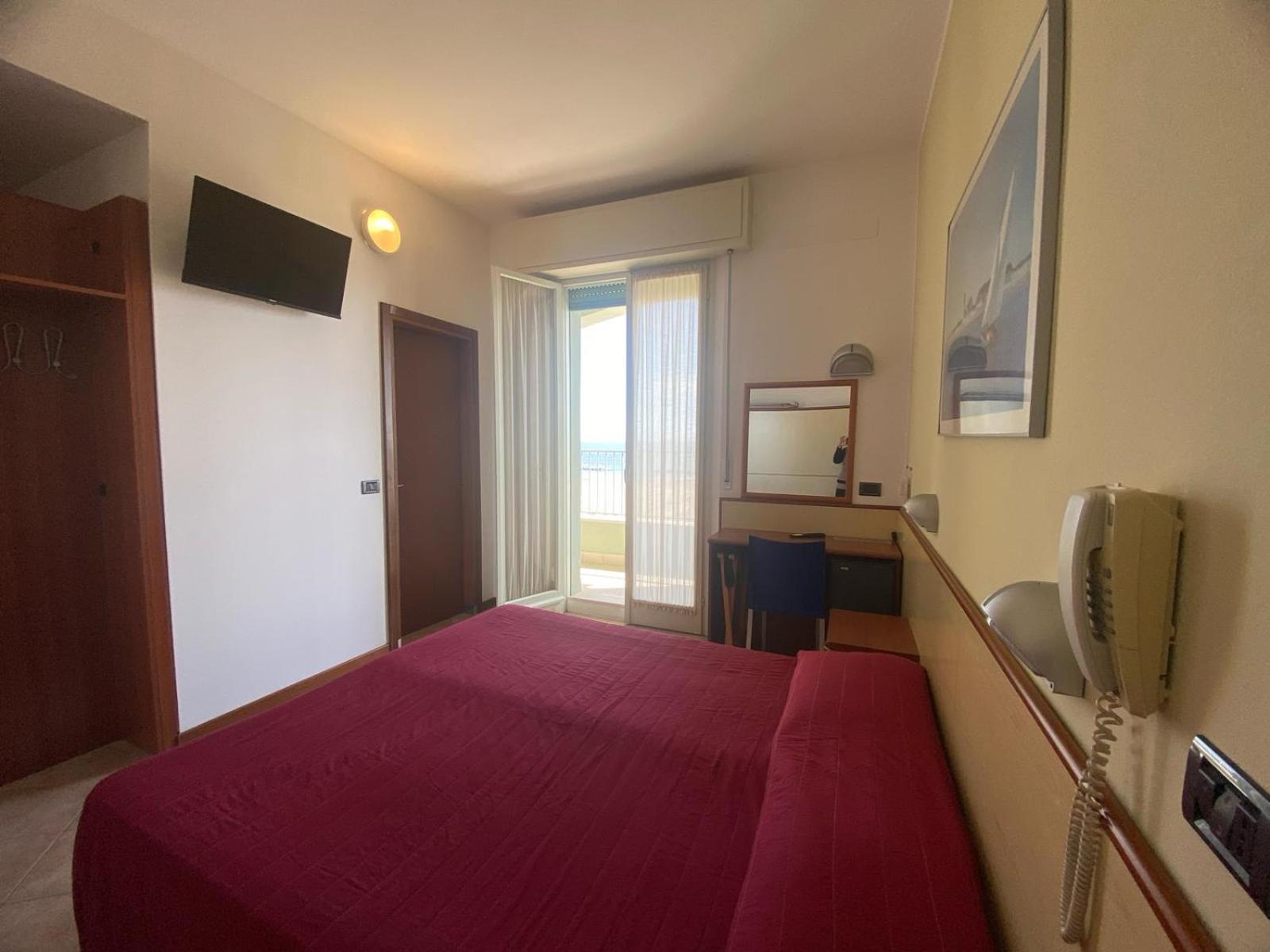 Hotel Brasilia Lido di Classe Esterno foto