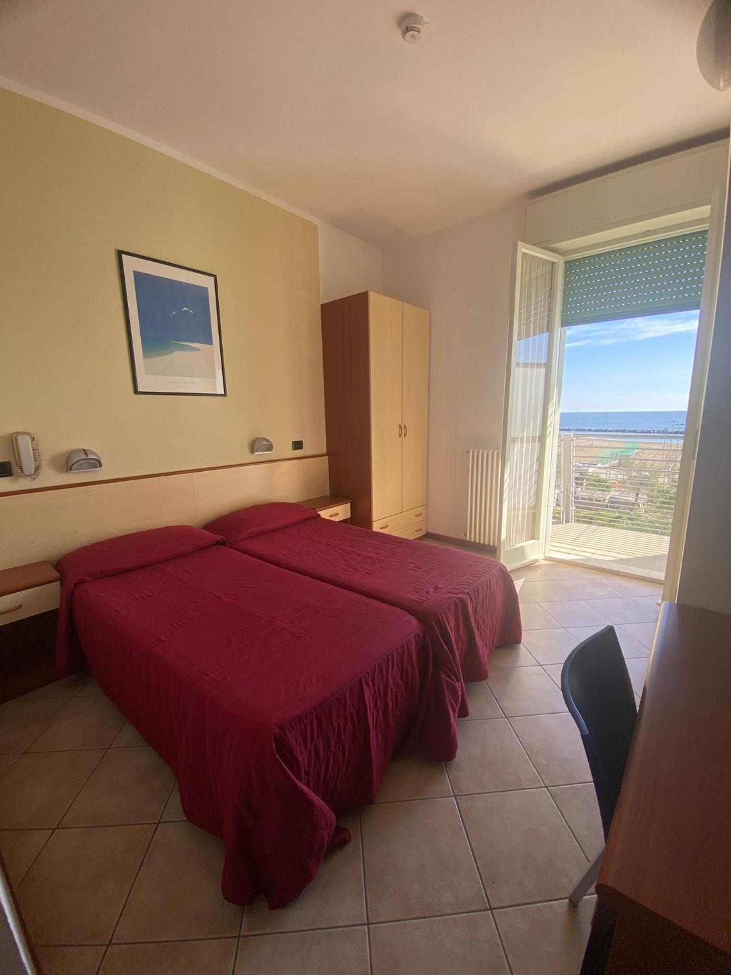 Hotel Brasilia Lido di Classe Esterno foto
