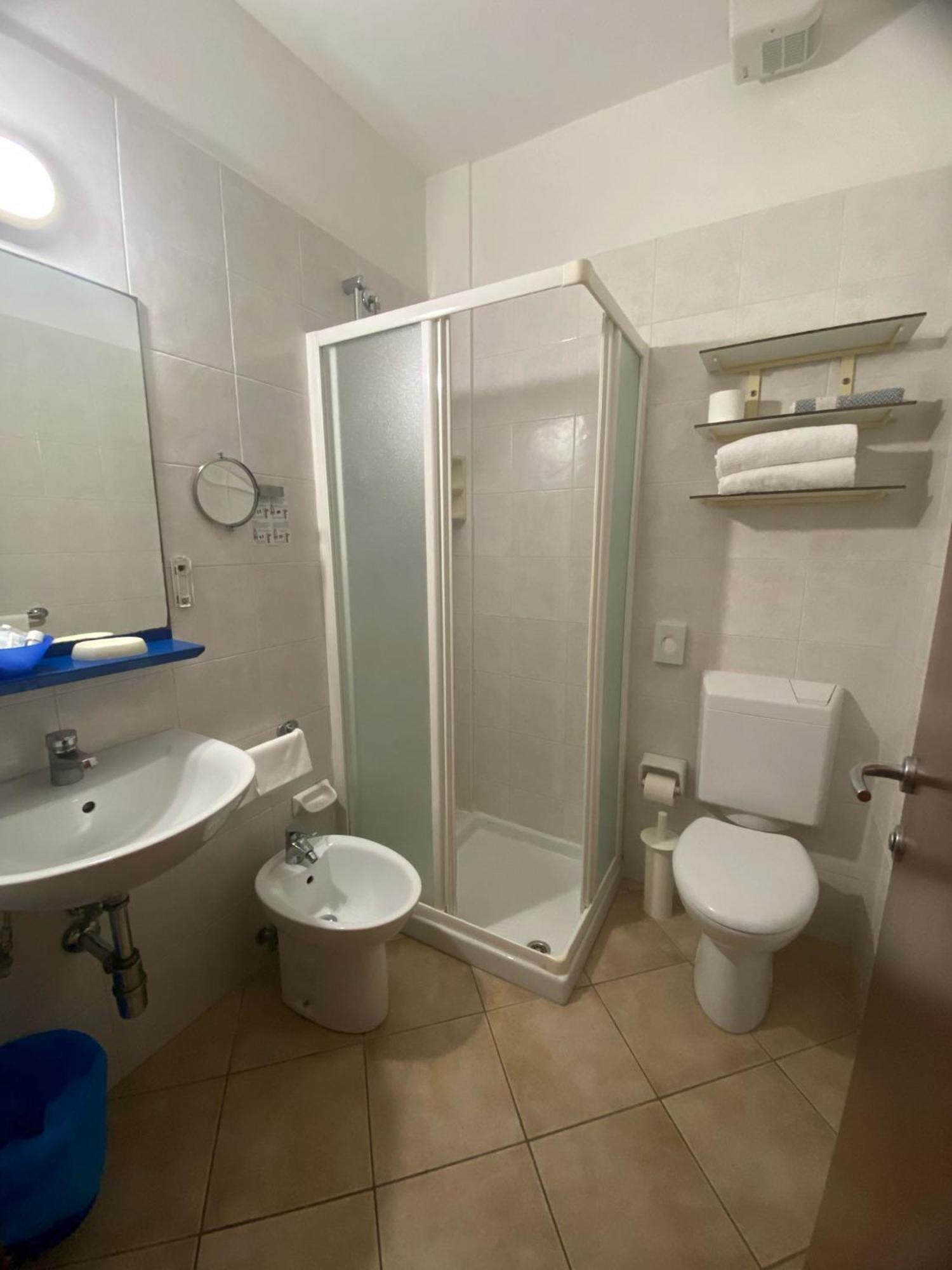 Hotel Brasilia Lido di Classe Esterno foto