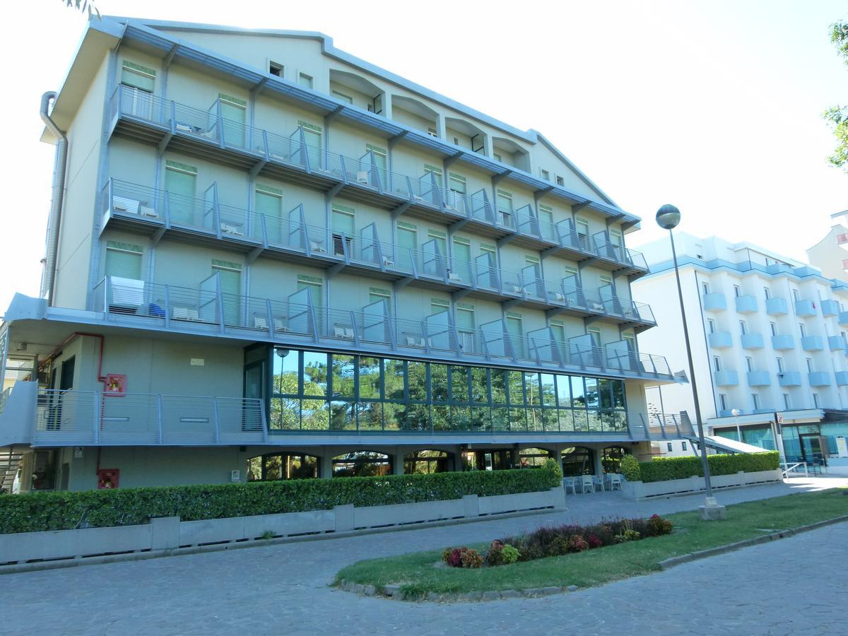 Hotel Brasilia Lido di Classe Esterno foto